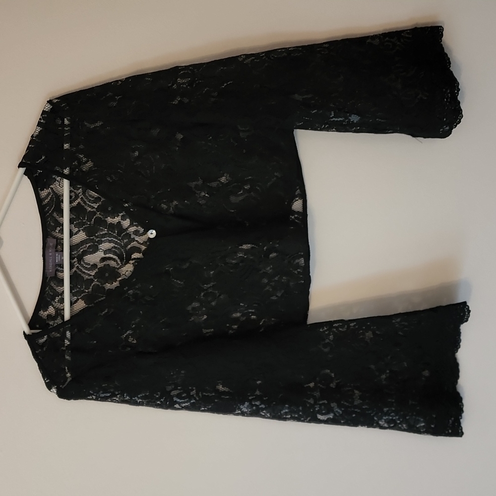 Kendall & Kylie Black lace cropped cardigan, size M